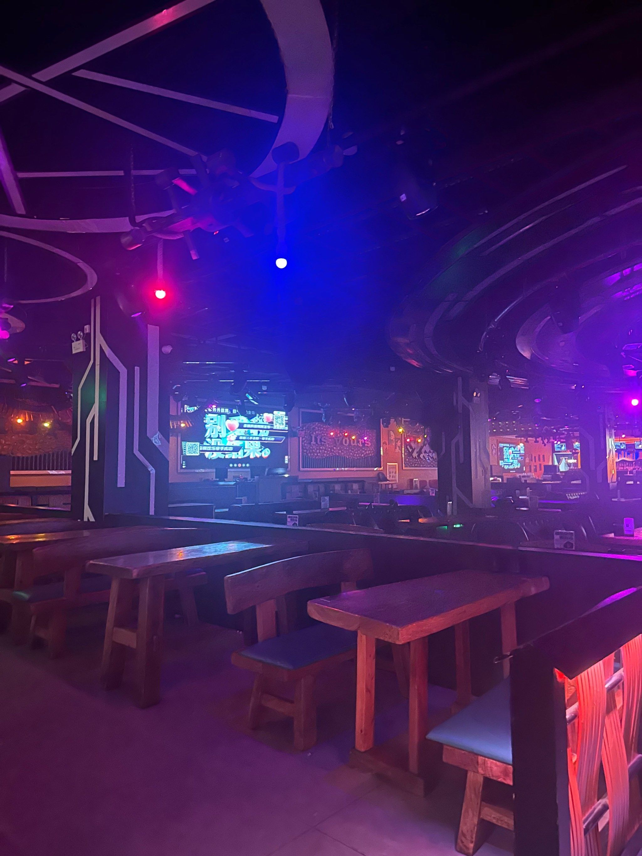 白山商务ktv怎么玩享受高效娱乐体验-浑江区ktv预定